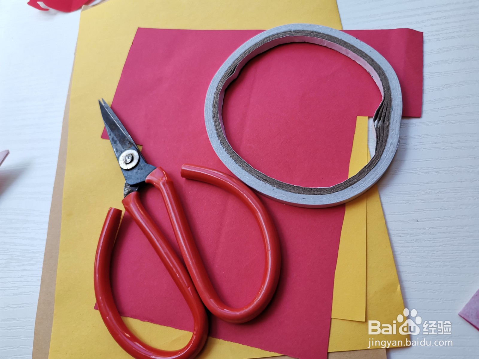 火炬手工卡纸制作方法