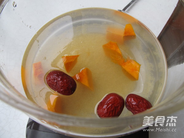 南瓜小米粥的做法