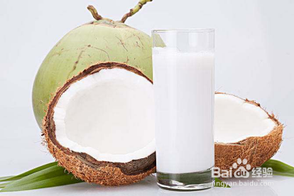 怎么挑选椰子比较甜,椰子的挑选技巧