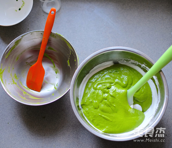 菠菜蒸蛋糕的做法