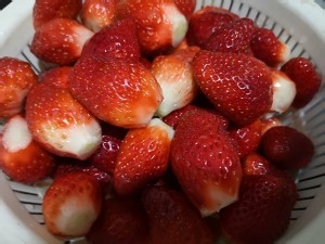 养生食补百搭的草莓酱的做法
