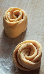 形似玫瑰花的馒头做法