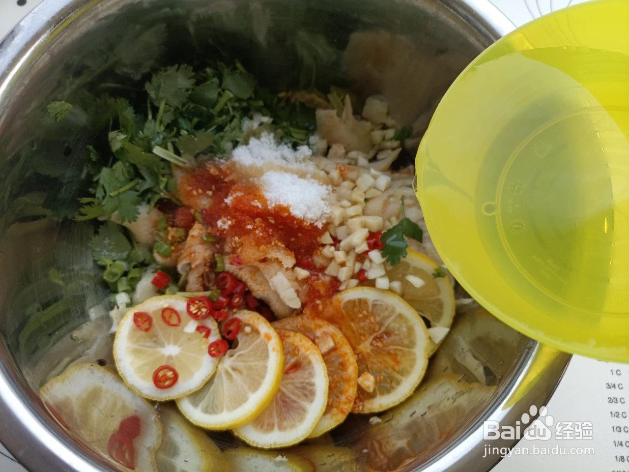 网红酸辣柠檬凤爪的做法