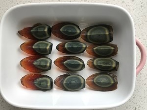 三色皮蛋家常菜