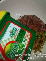 让人赞不绝口的韭菜榨菜鲅鱼水饺