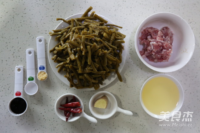 肉末酸豆角的做法