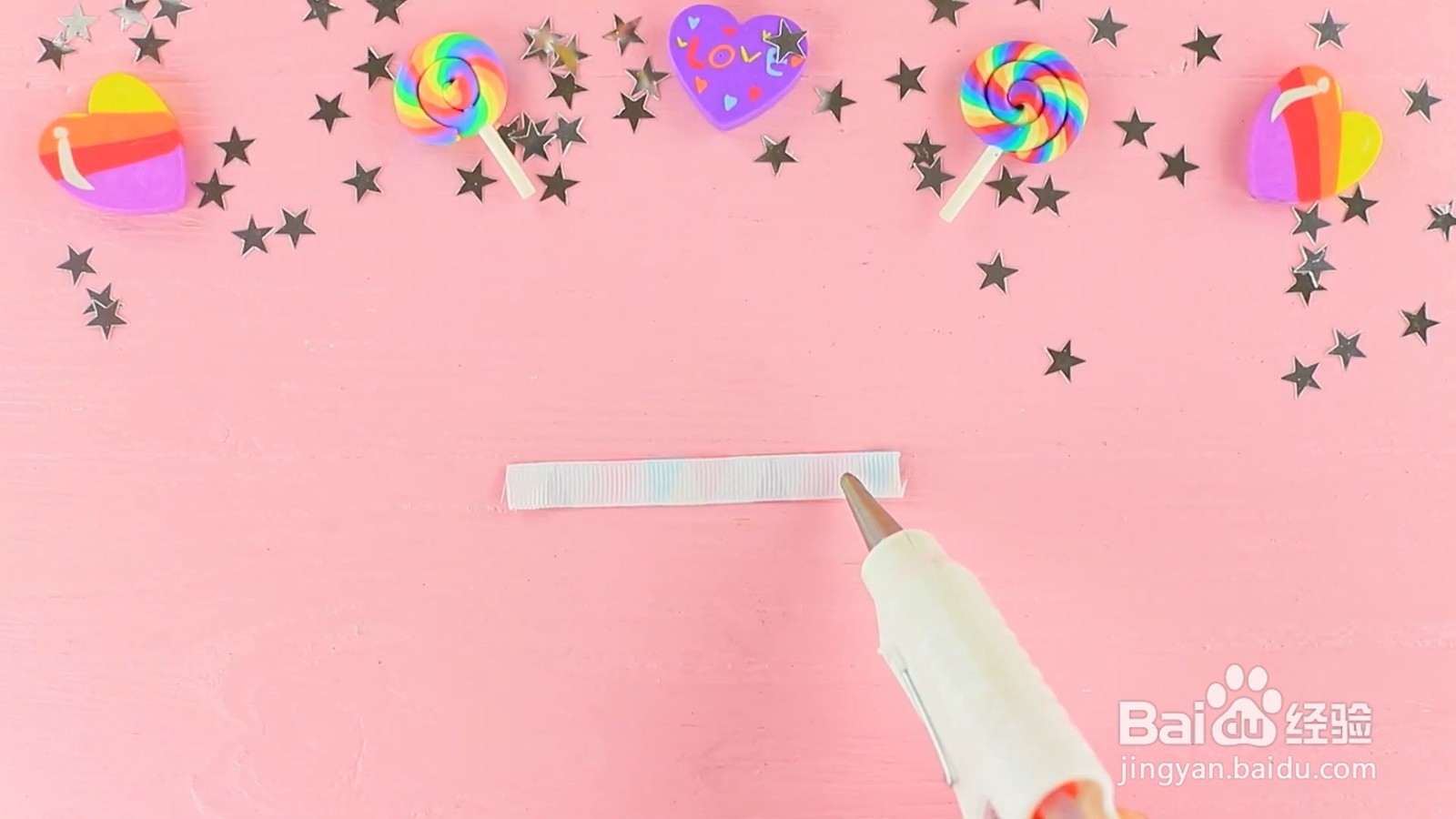 怎样制作漂亮的彩虹散粉盒？