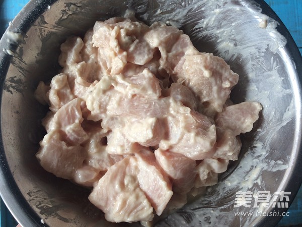 麻辣鸡丁的做法