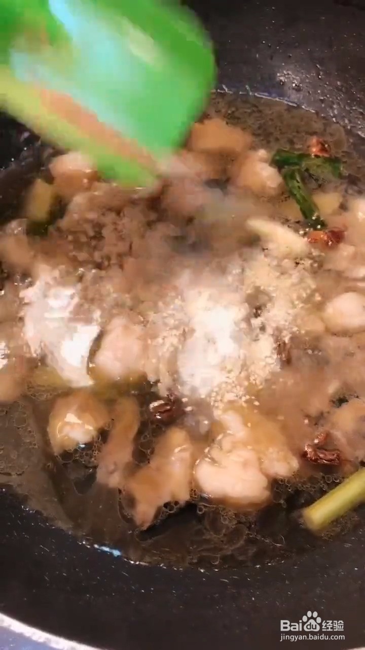 怎样在家正确自制味美的牛肉炖萝卜