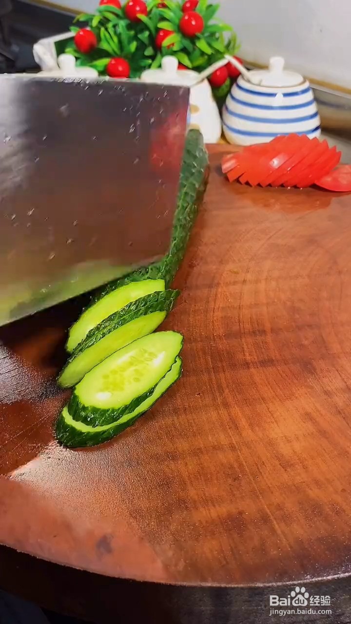 酸甜开胃的荞麦面怎样做