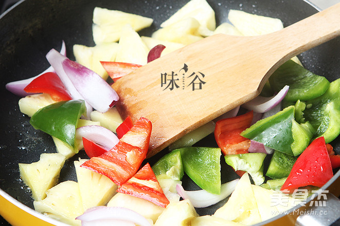 菠萝酸甜排骨