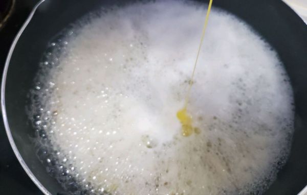 鸡蛋玉米菌菇汤