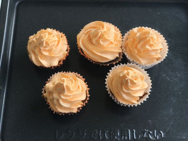 万圣节杯子蛋糕