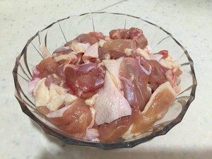 炒鸡腿肉的家常做法