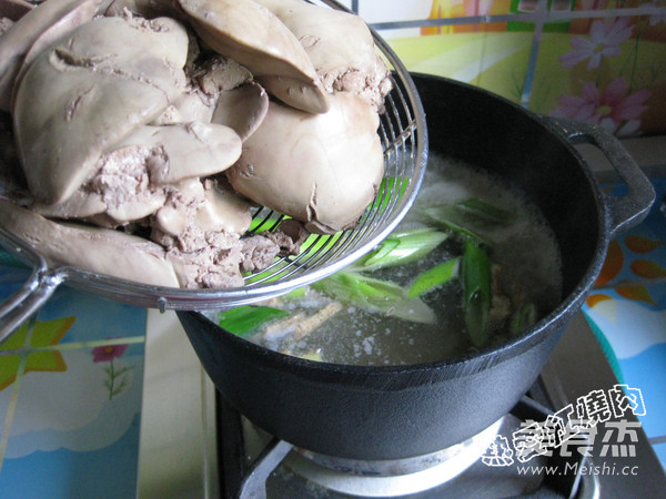 盐水鸭肝的做法