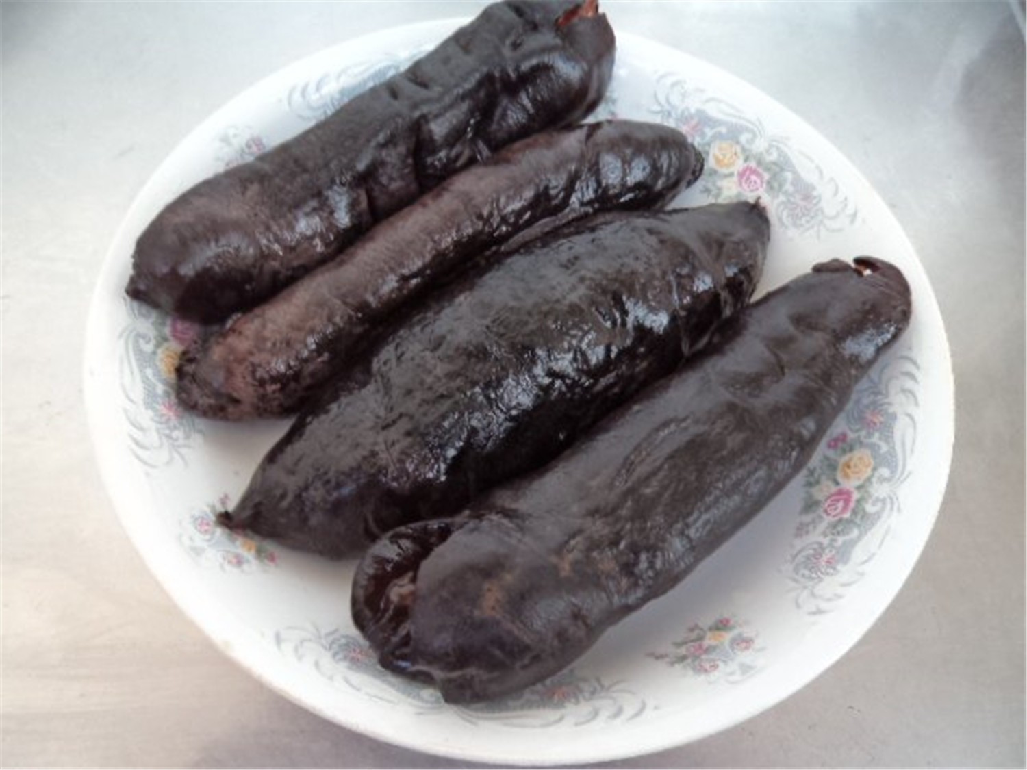 海参能和洋葱一起吃吗