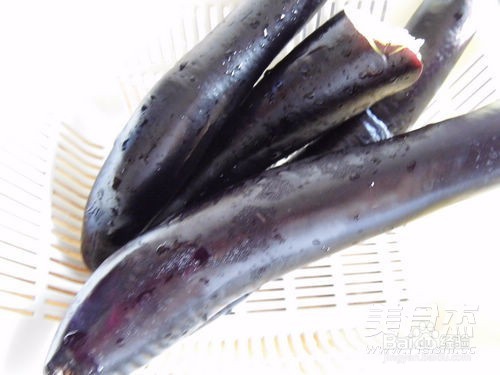 鱼香茄子煲的做法