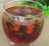 柠檬可以和枸杞一起泡水喝吗