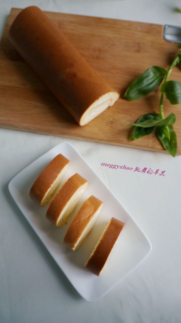 奶油戚风蛋糕卷