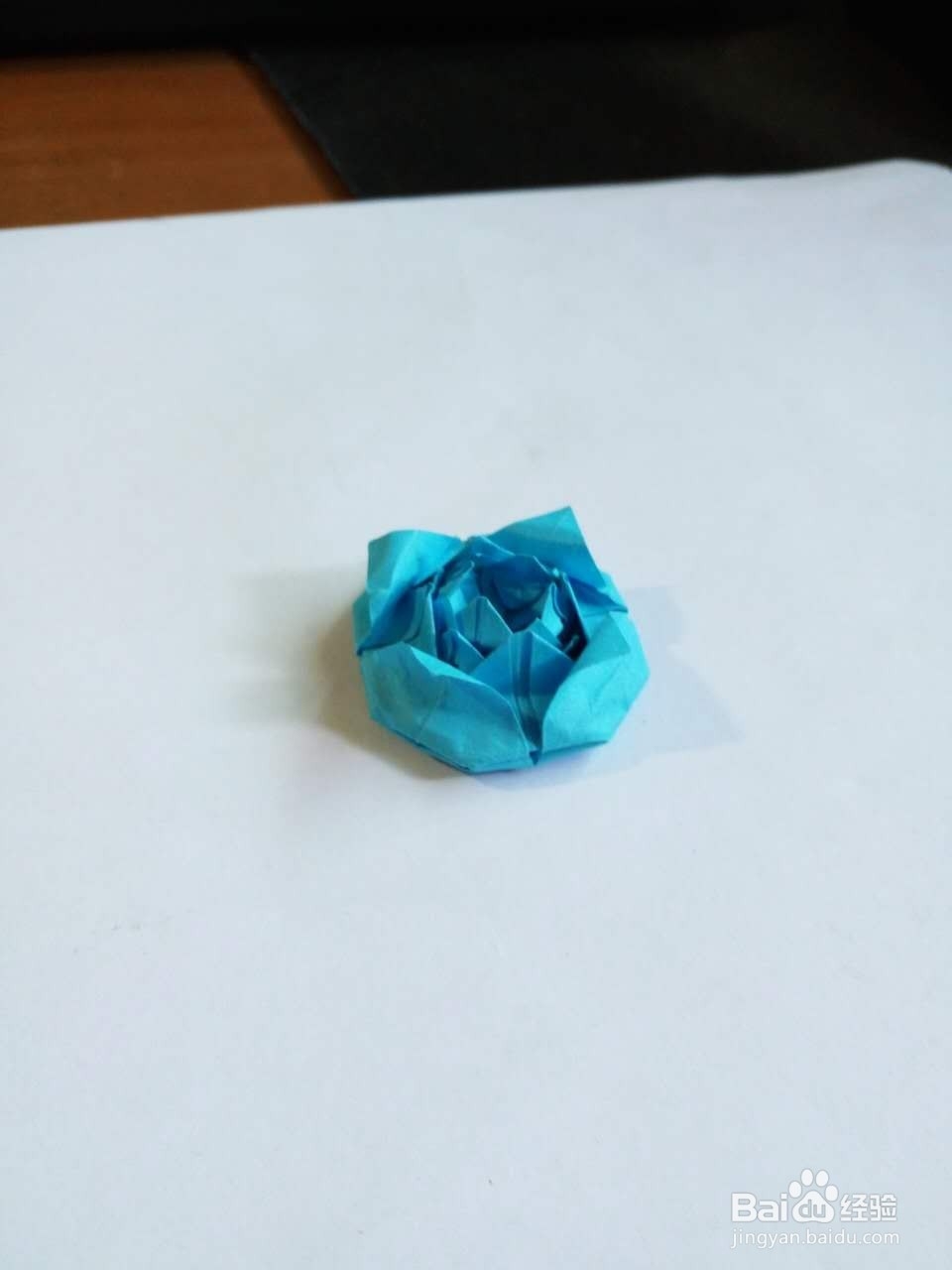 手工折纸蓝莲花（16花瓣）