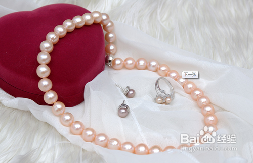 怎样购买珍珠项链才戴起来漂亮呢