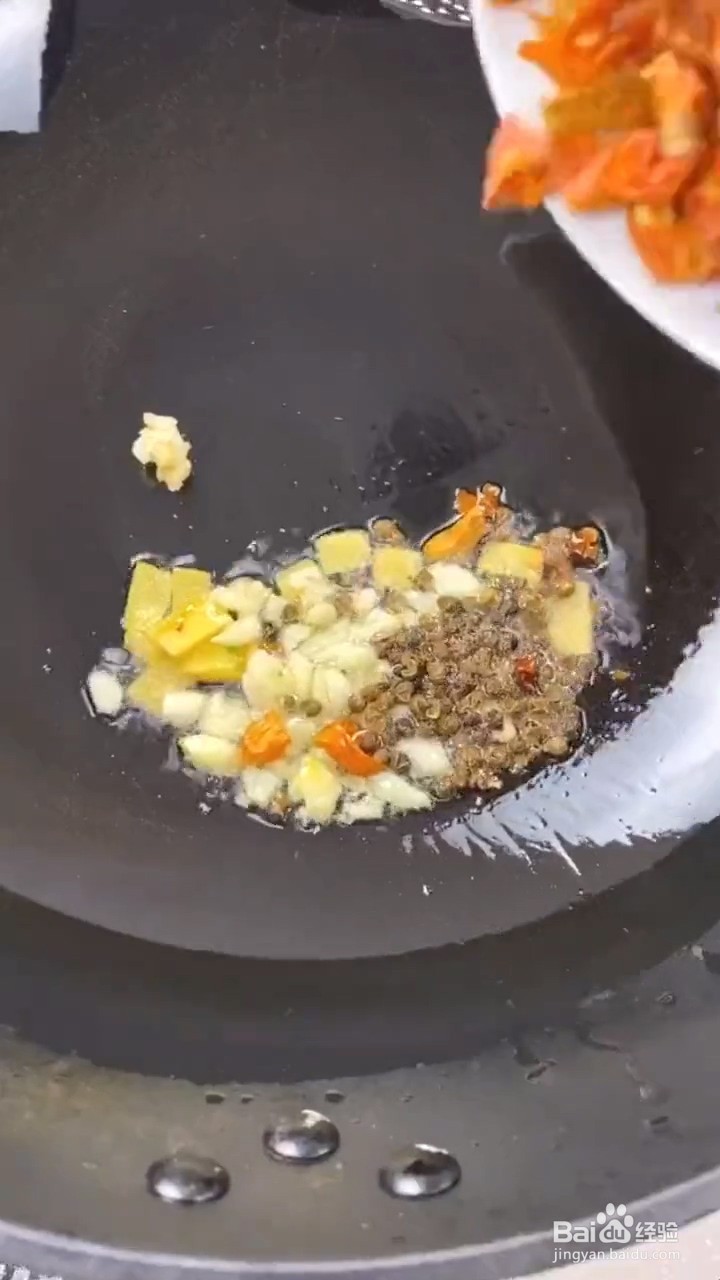 如何制作好吃又下饭的辣子鸡？