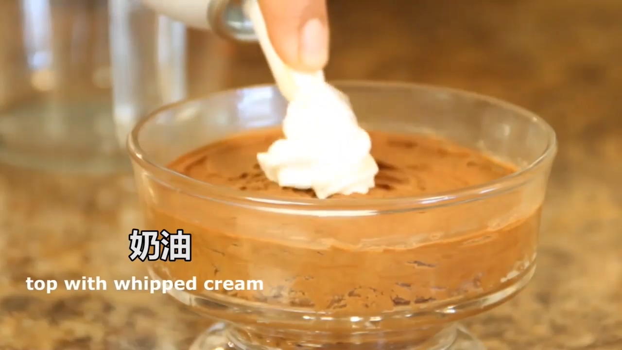 怎样做巧克力冰激凌