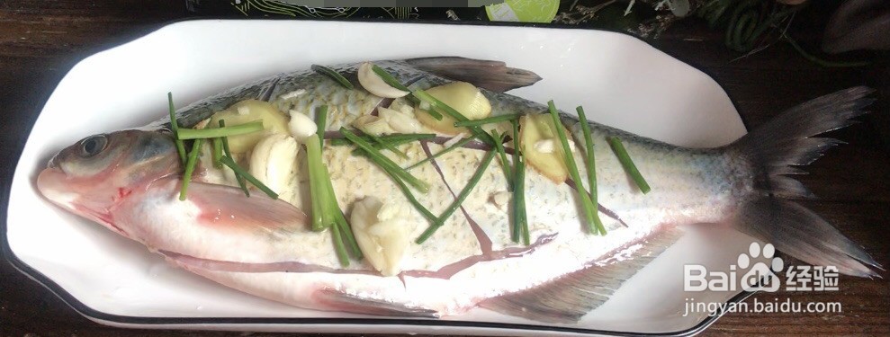 开胃菜清蒸武昌鱼的烹饪技巧