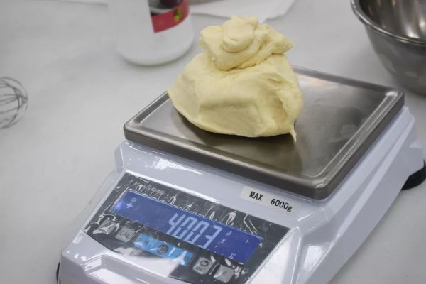 国民级彩色菠萝包配方收藏来学