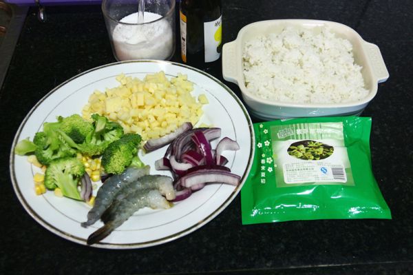 什蔬海虾芝士焗饭