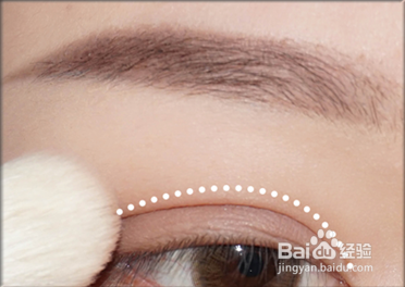 日常温柔眼妆的化妆技巧