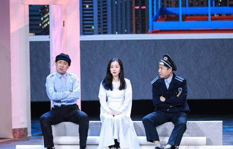 我爸破产了欠了一个亿是什么小品