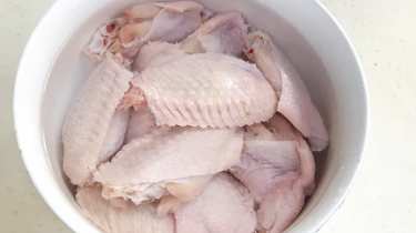 怎么做蜜汁鸡翅