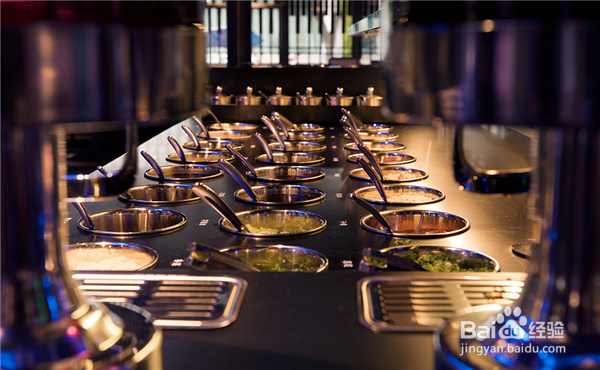 开连锁火锅店需要准备哪些设备？硬件设施不能少