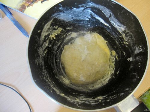 开花的奶香芝麻馒头