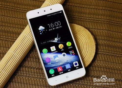 最高不到1000元 这几款手机最适合学生党