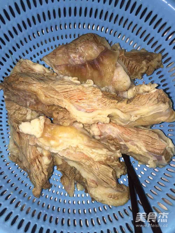 焖牛腩的家常做法