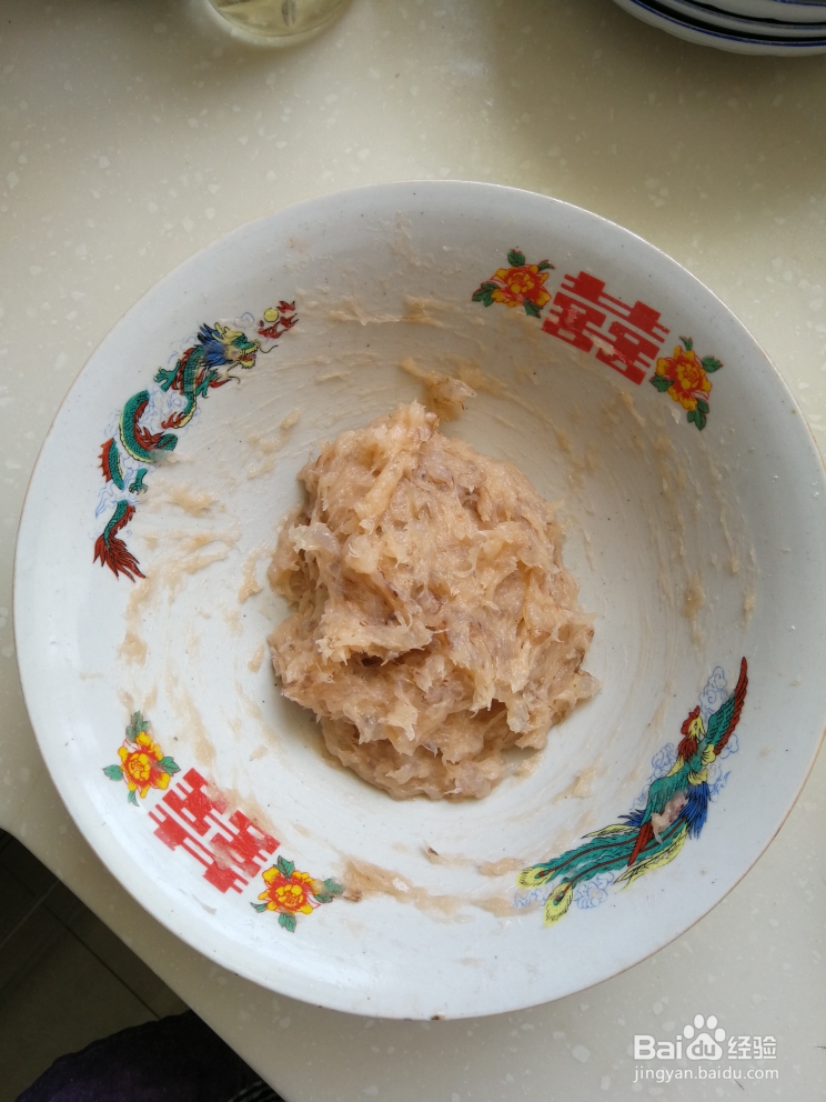 营养美味的丝瓜袖珍菇虾滑汤