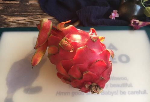 火龙果莲子百合银耳粥