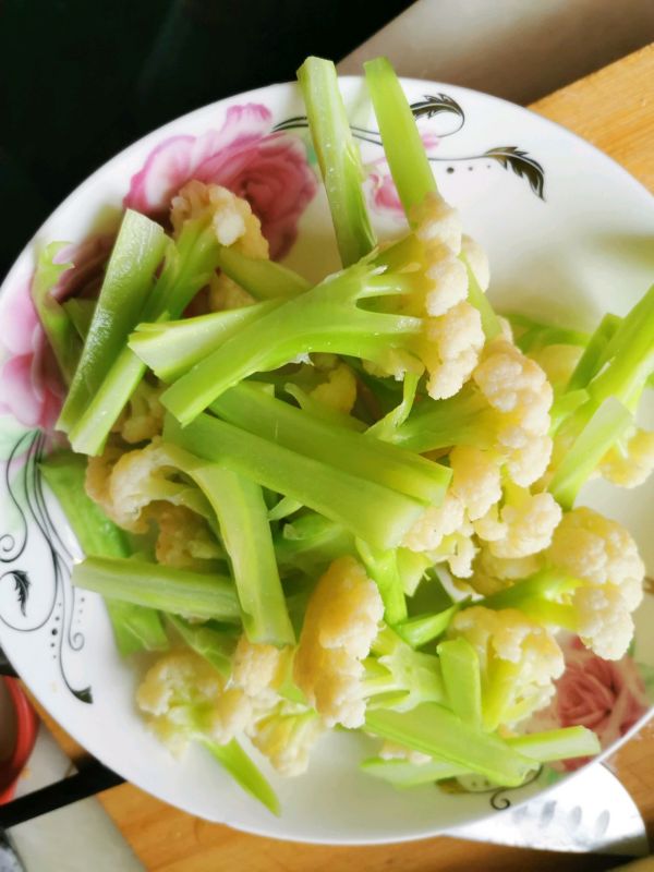 干锅千叶豆腐花菜