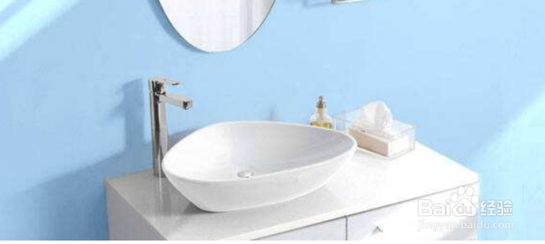 家里的洗手池堵了该怎么疏通呢