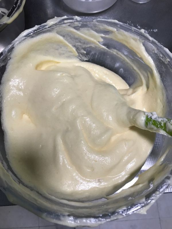 黑芝麻慕斯琳蛋糕卷