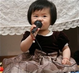 聪明妈妈，5招搞定宝宝人来疯