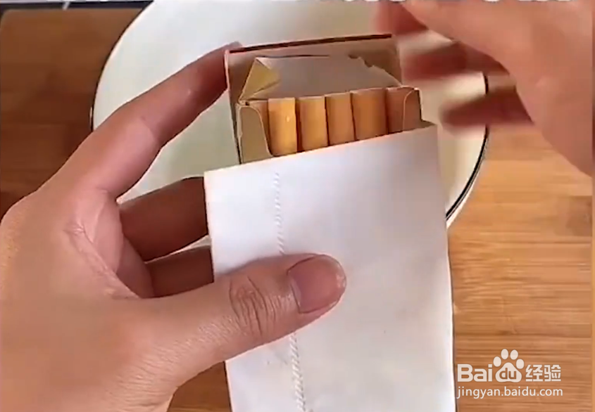 怎么整蛊爱抽烟的小伙伴？