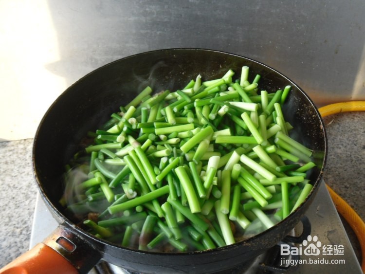 蒜薹炒肉窍门