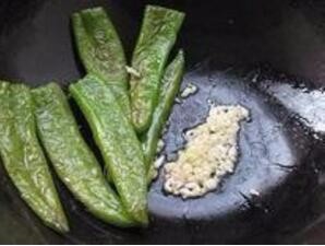 虎皮-尖椒的简单做法