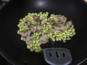 食补佳品排骨黄豆苦瓜的做法