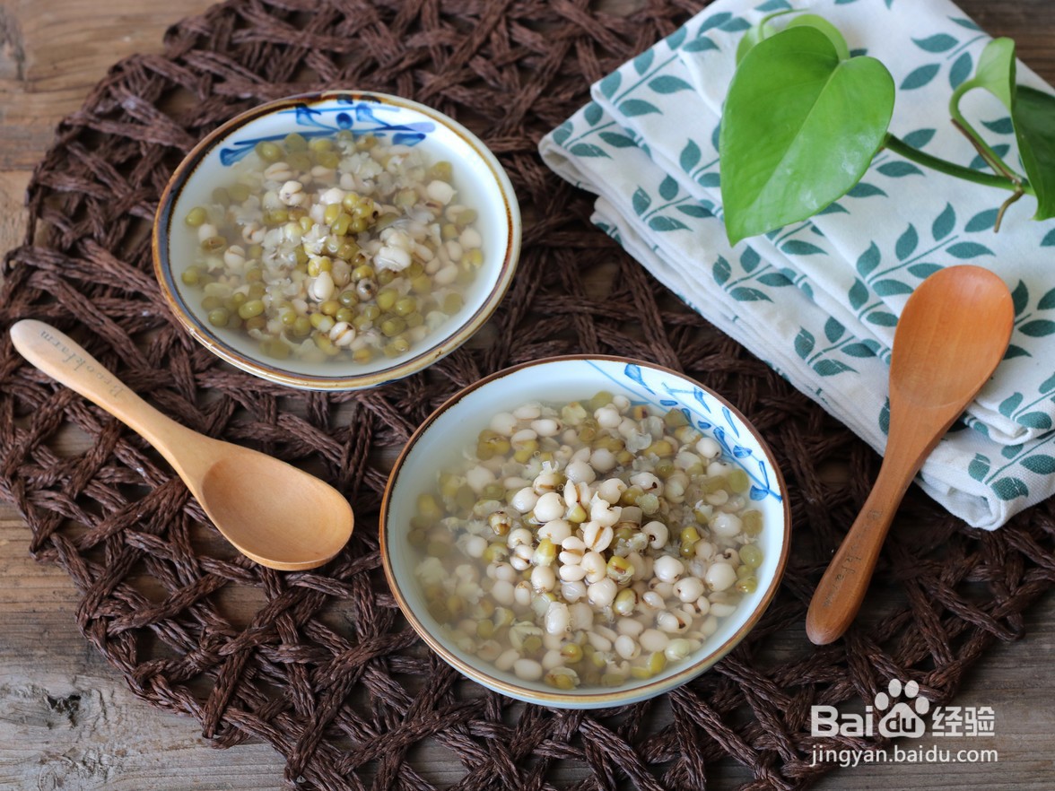 如何制作绿豆薏米粥？