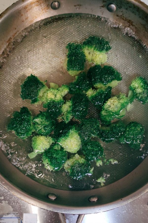 蒜蓉虾仁西兰花