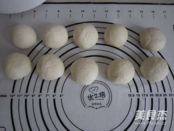 葡萄干小餐包